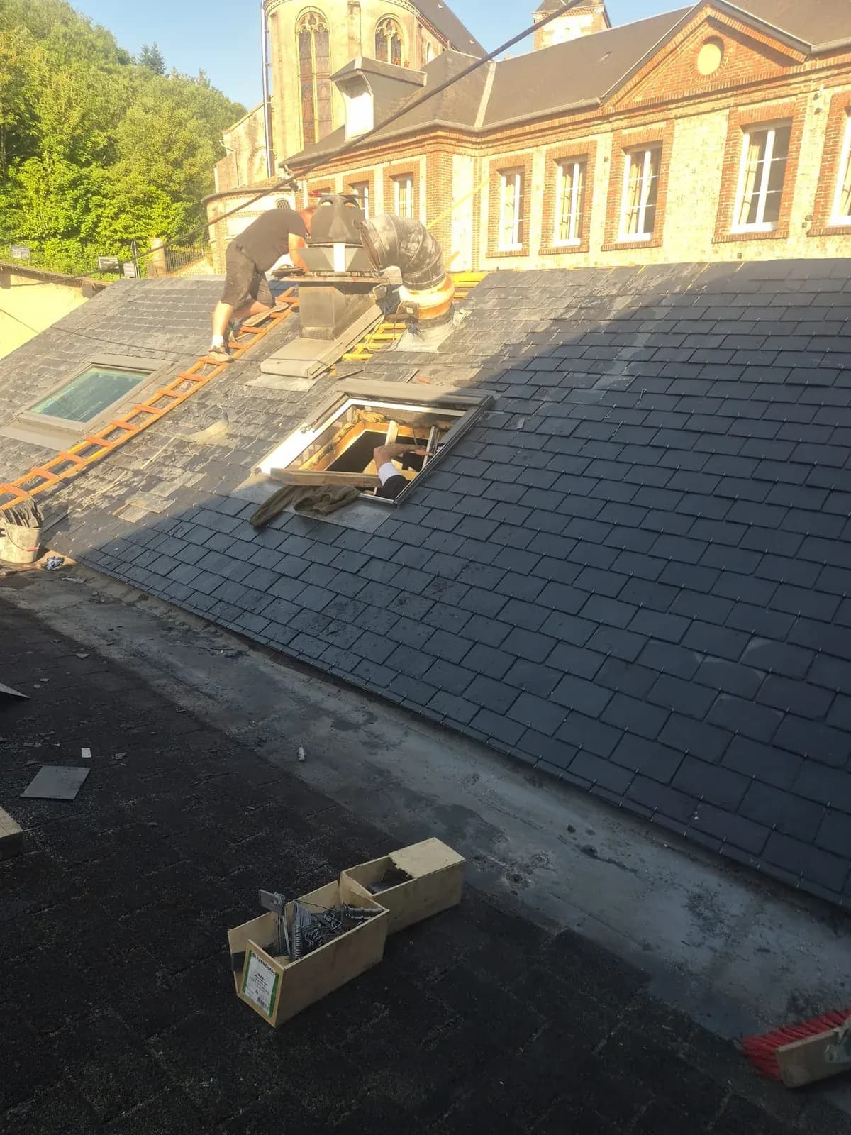 Grande toiture de demeure – Secteur Chantilly (60) – Duclos Couverture